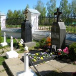 Могила о. Анатолия Кургаева в с. Игнатьево