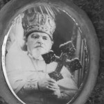 Могила о. Виктора Галахова в с. Заозерье